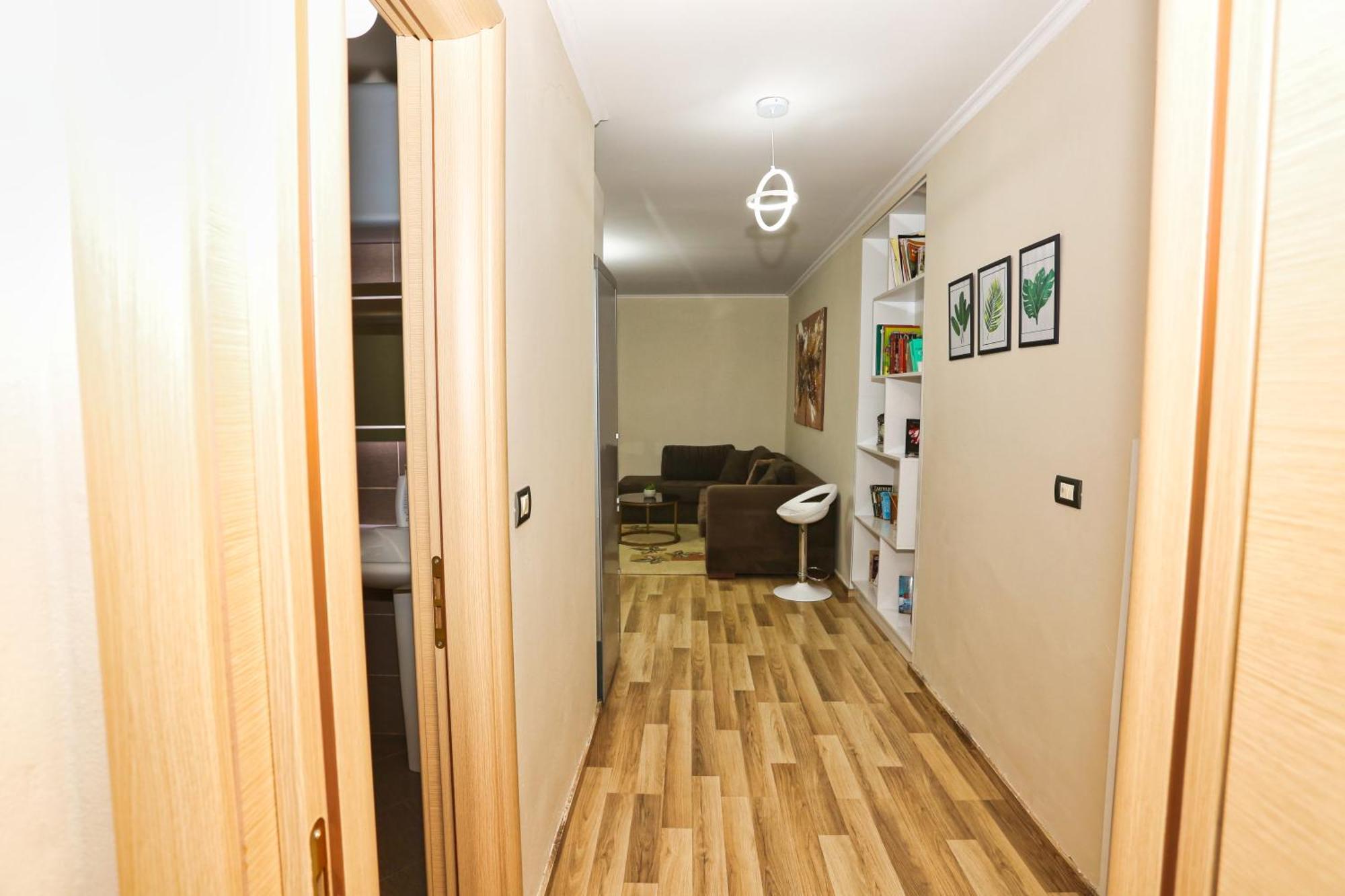R&B City Center Apartment 티라나 외부 사진