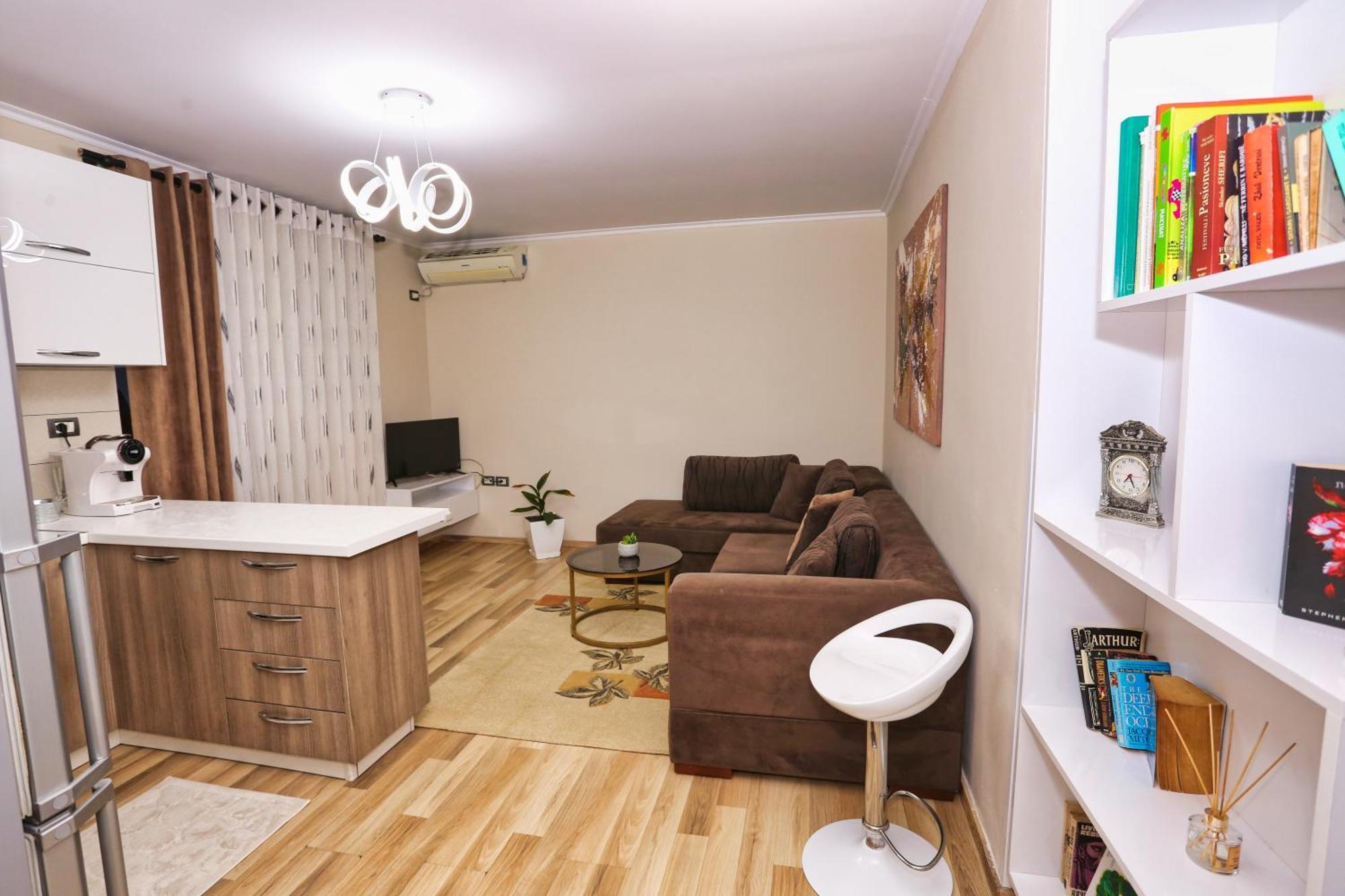 R&B City Center Apartment 티라나 외부 사진