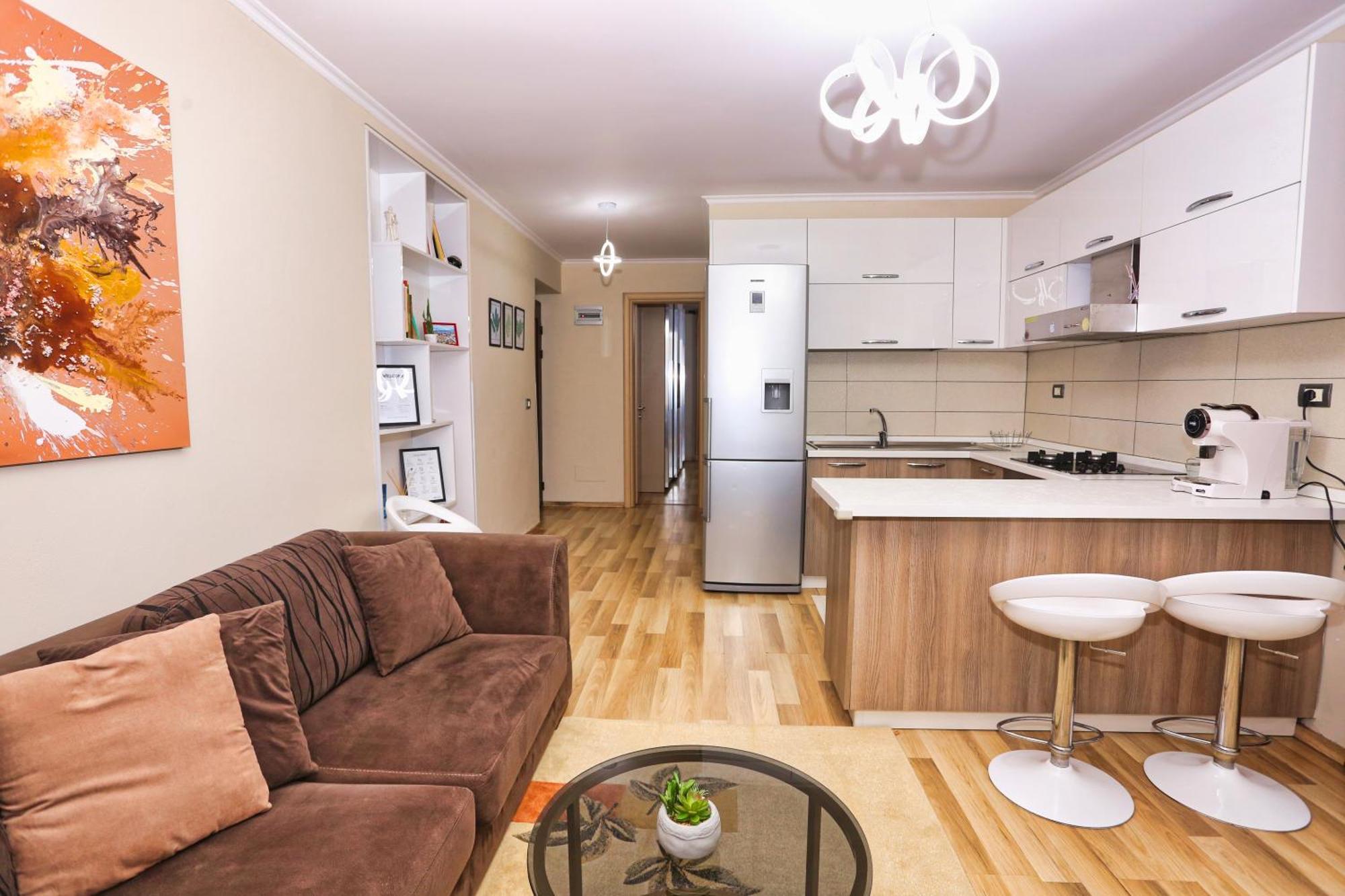 R&B City Center Apartment 티라나 외부 사진